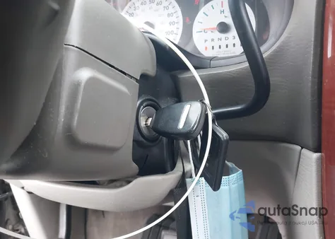 2005 Chrysler Town & Country из США, поврежденный, VIN 1C4GP45R75B270251